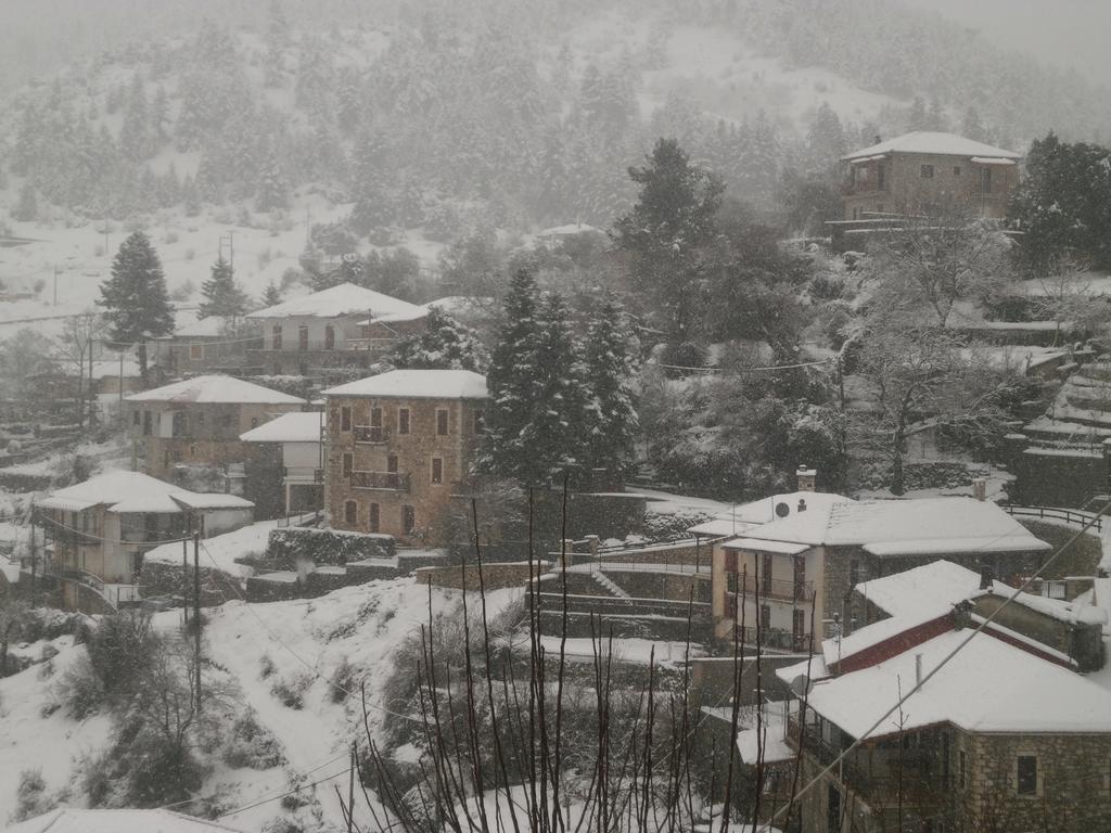 Thea Valtessinikou Hotel Exterior photo