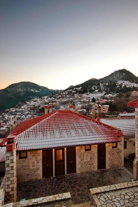 Thea Valtessinikou Hotel Exterior photo